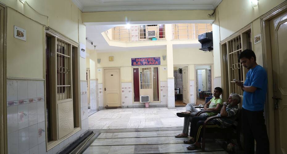 Hotel S.S. Plaza, Katra 3